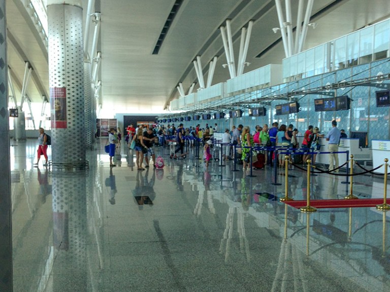 Аеропорт Енфіда