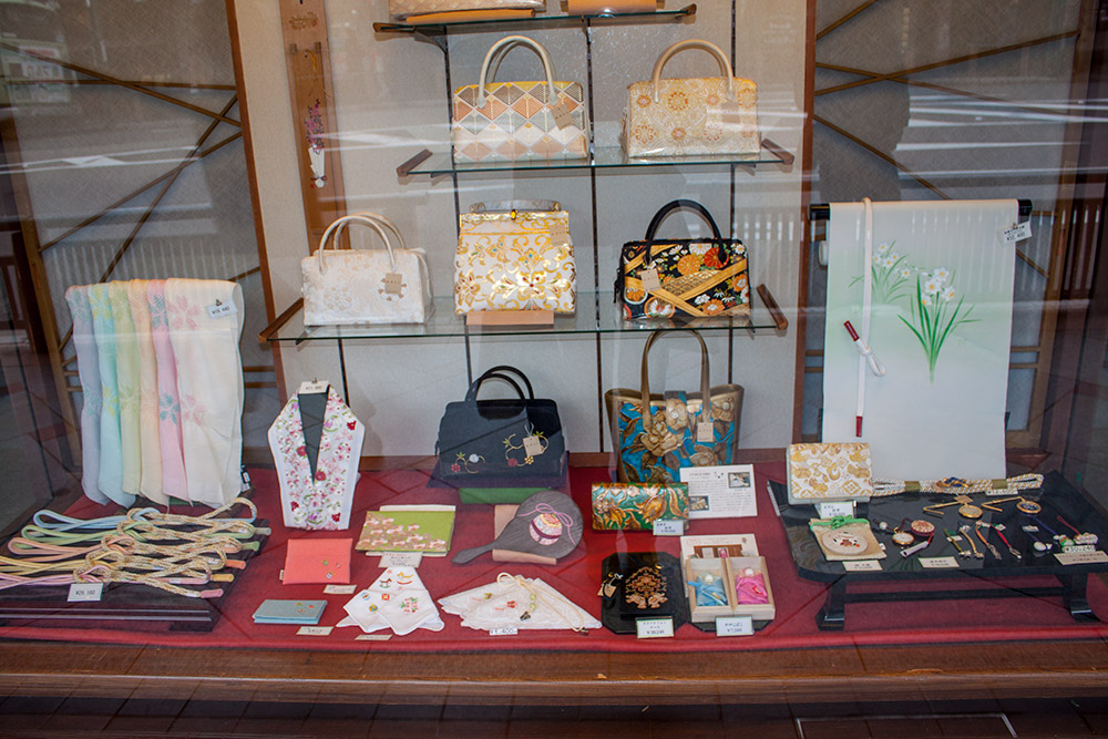 Kimono Accessories Store