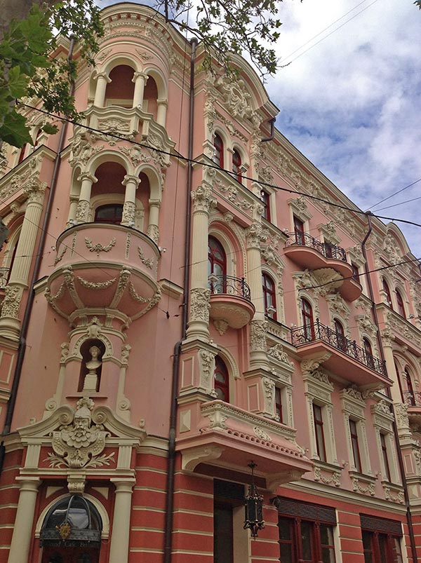 Отель Бристоль