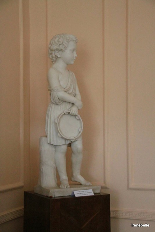 Качановка внутри дворца