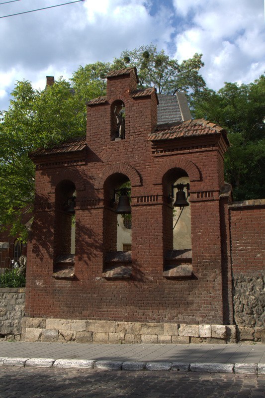 Храм Святого Івана Хрестителя у Львові