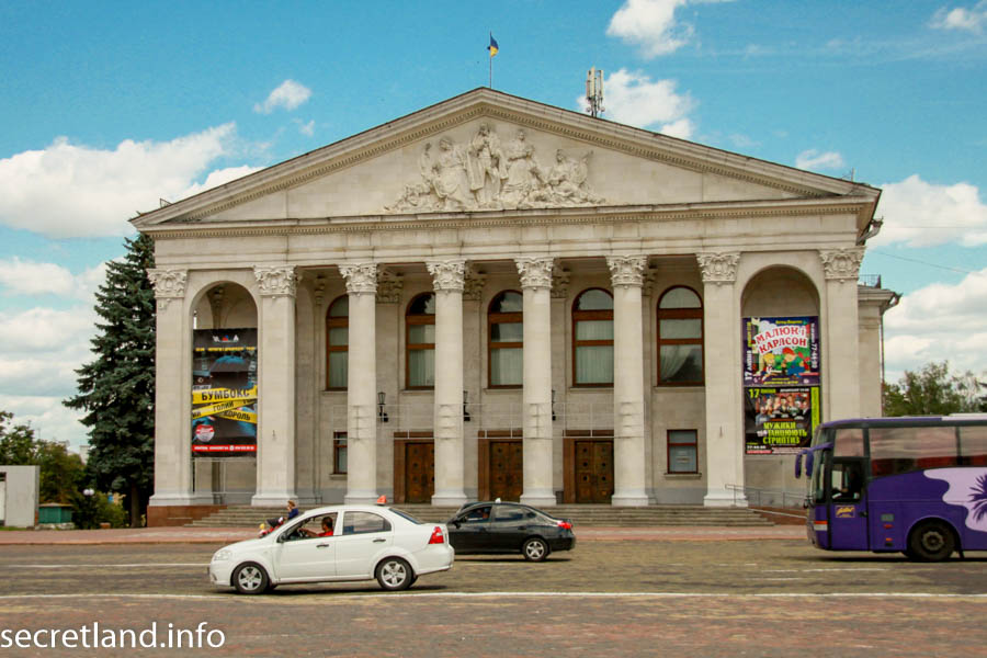 Красная площадь в Чернигове